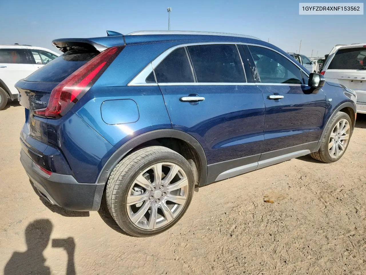 2022 Cadillac Xt4 Premium Luxury VIN: 1GYFZDR4XNF153562 Lot: 61836005