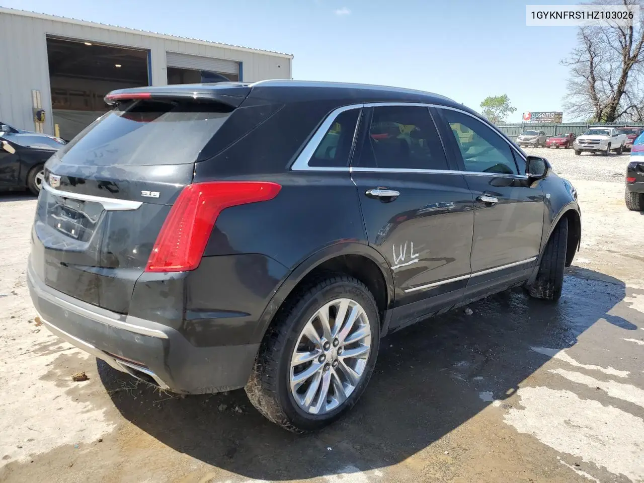 2017 Cadillac Xt5 Platinum VIN: 1GYKNFRS1HZ103026 Lot: 52419405