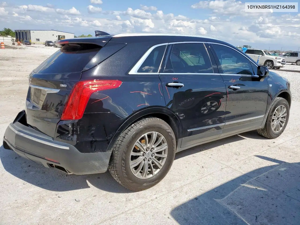 2017 Cadillac Xt5 Luxury VIN: 1GYKNBRS1HZ164398 Lot: 56121035