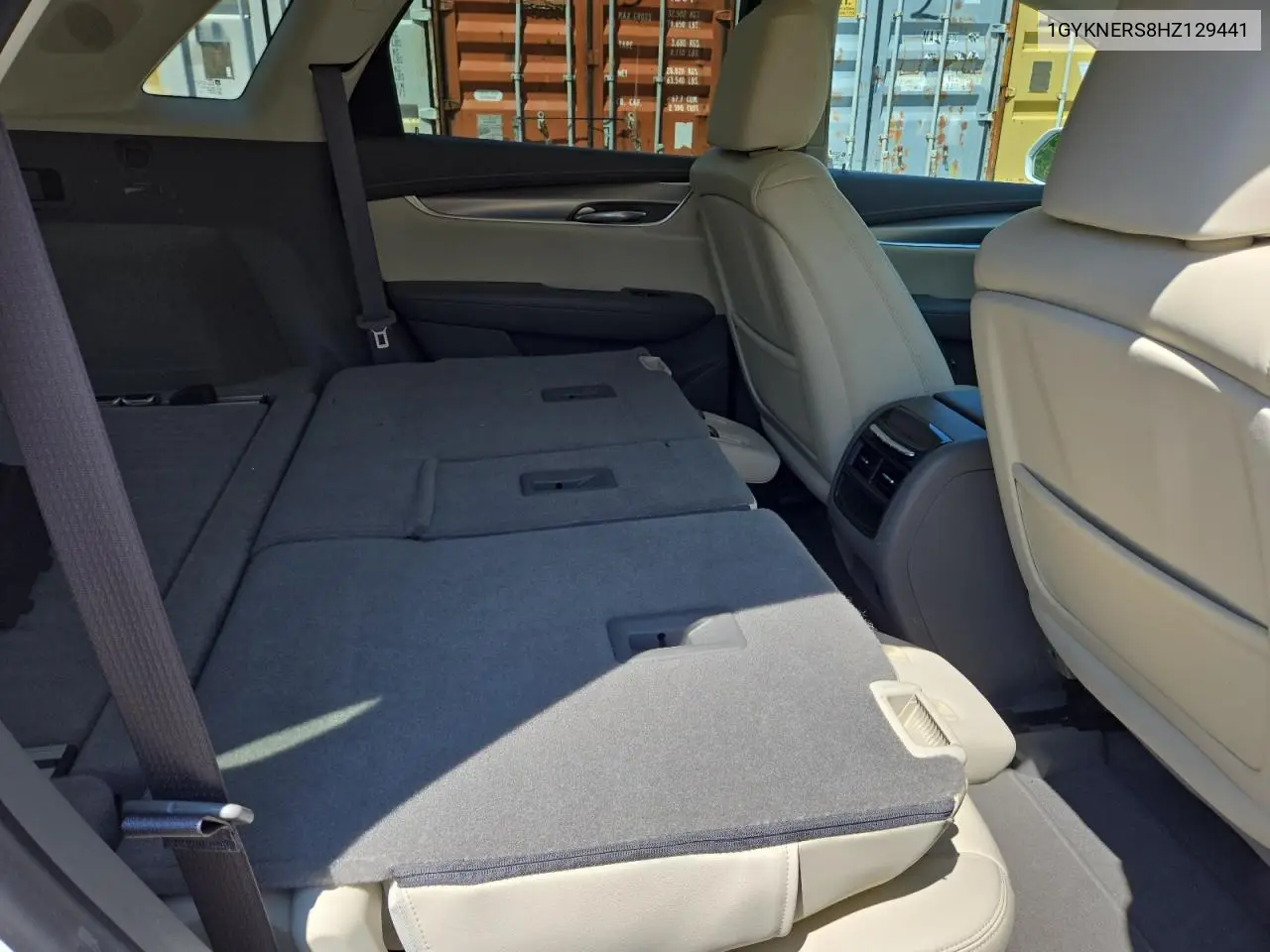 2017 Cadillac Xt5 Premium Luxury VIN: 1GYKNERS8HZ129441 Lot: 61393345