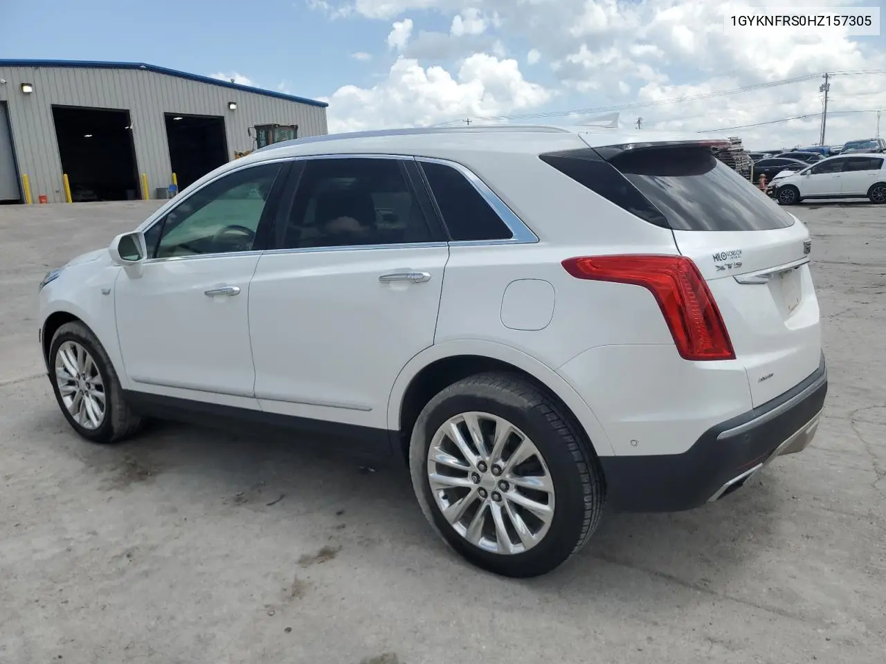 2017 Cadillac Xt5 Platinum VIN: 1GYKNFRS0HZ157305 Lot: 62663435