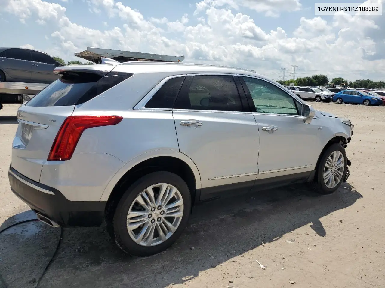 2019 Cadillac Xt5 Premium Luxury VIN: 1GYKNFRS1KZ188389 Lot: 62096385