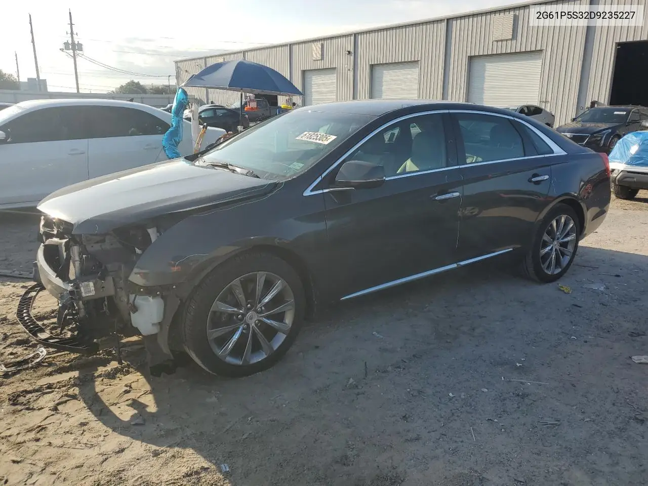 2013 Cadillac Xts Luxury Collection VIN: 2G61P5S32D9235227 Lot: 61825305