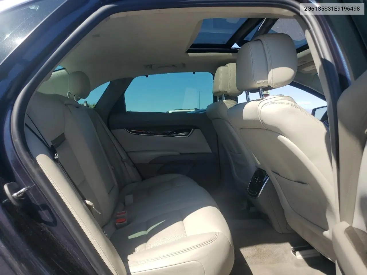 2014 Cadillac Xts Platinum VIN: 2G61S5S31E9196498 Lot: 56231545