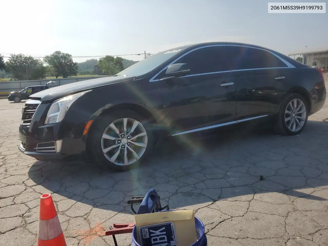 2017 Cadillac Xts Luxury VIN: 2G61M5S39H9199793 Lot: 62666135