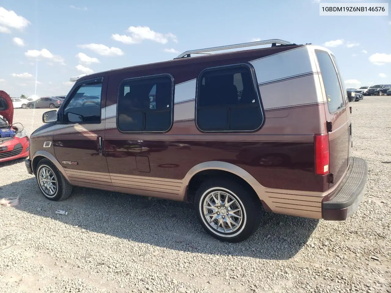 1992 Chevrolet Astro VIN: 1GBDM19Z6NB146576 Lot: 55014395