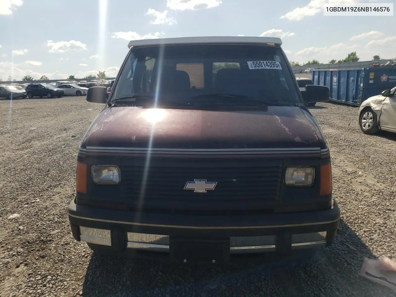 1992 Chevrolet Astro VIN: 1GBDM19Z6NB146576 Lot: 55014395