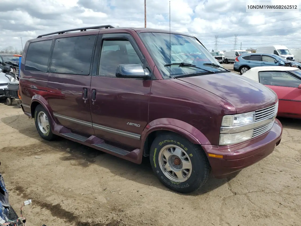 1995 Chevrolet Astro VIN: 1GNDM19W6SB262512 Lot: 54053555
