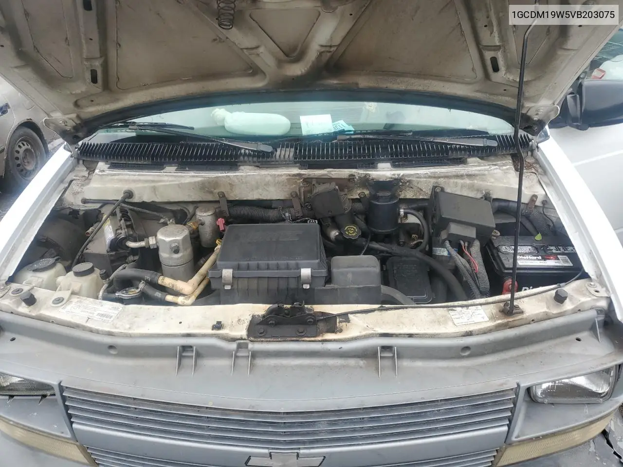 1997 Chevrolet Astro VIN: 1GCDM19W5VB203075 Lot: 64363475