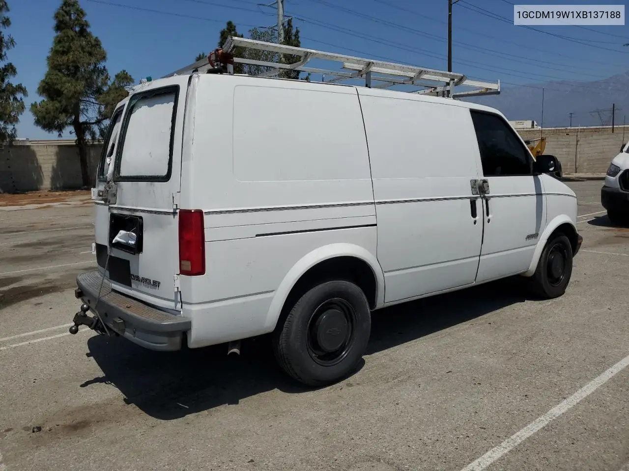 1999 Chevrolet Astro VIN: 1GCDM19W1XB137188 Lot: 61501515