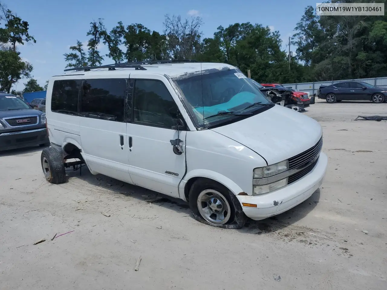 2000 Chevrolet Astro VIN: 1GNDM19W1YB130461 Lot: 54659485