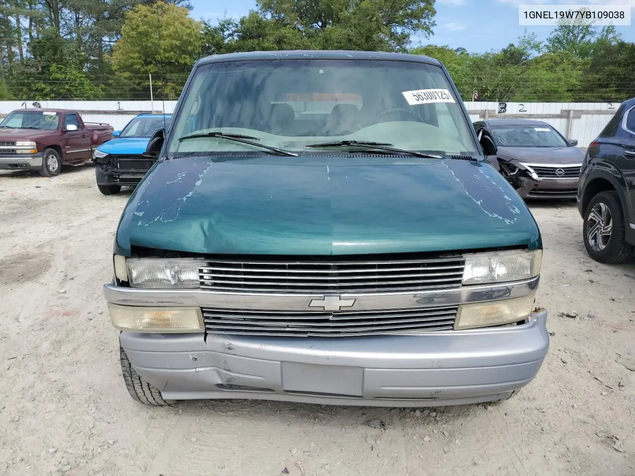 2000 Chevrolet Astro VIN: 1GNEL19W7YB109038 Lot: 56300125