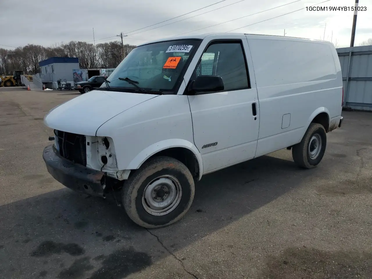 2000 Chevrolet Astro VIN: 1GCDM19W4YB151023 Lot: 60136175