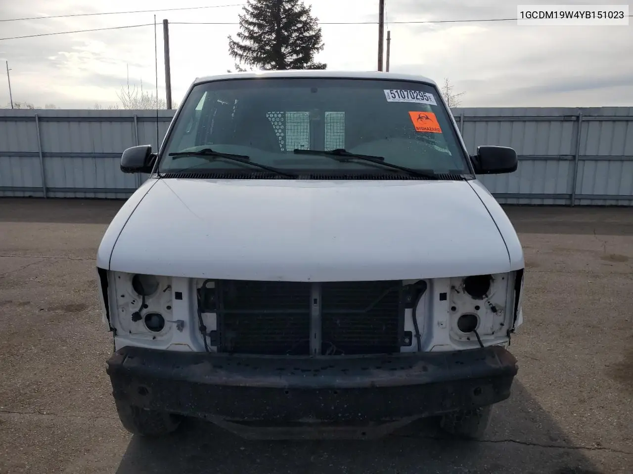 2000 Chevrolet Astro VIN: 1GCDM19W4YB151023 Lot: 60136175