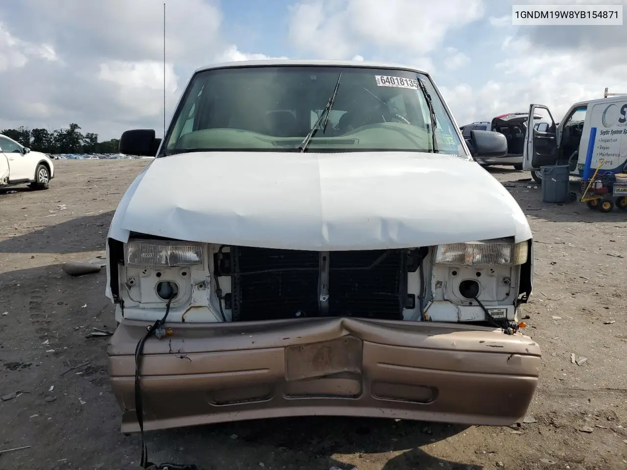 2000 Chevrolet Astro VIN: 1GNDM19W8YB154871 Lot: 64018135