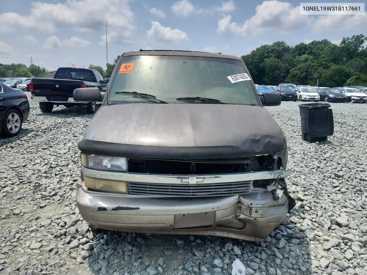 2001 Chevrolet Astro VIN: 1GNEL19W31B117661 Lot: 63974265