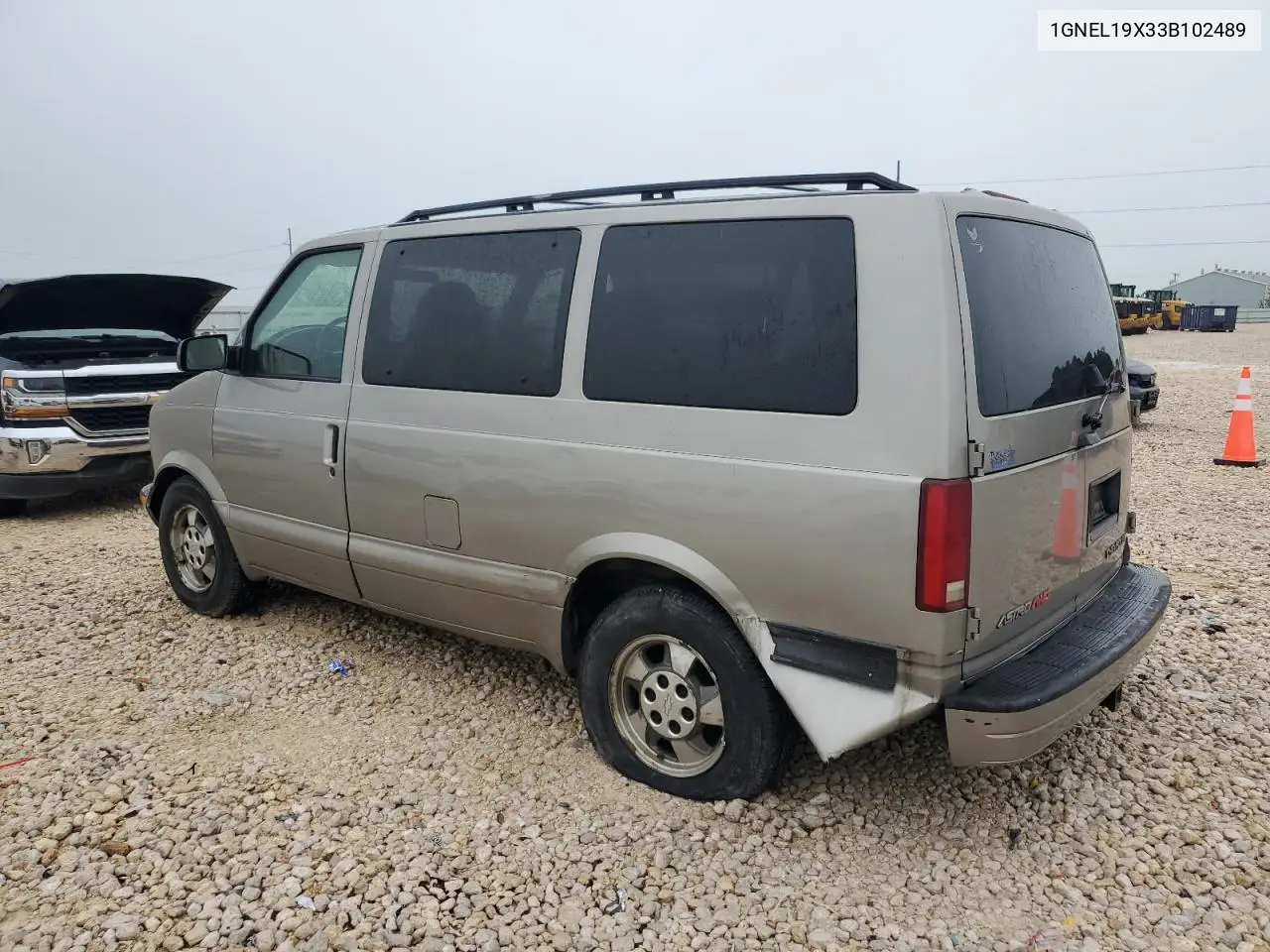 2003 Chevrolet Astro VIN: 1GNEL19X33B102489 Lot: 55686585