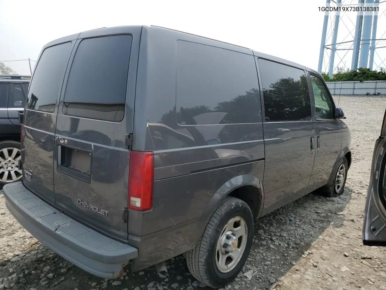2003 Chevrolet Astro VIN: 1GCDM19X73B138381 Lot: 60203835
