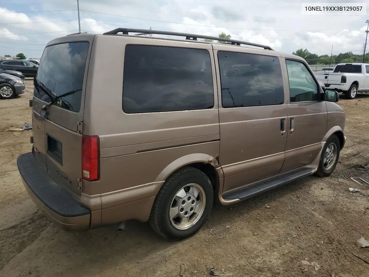 2003 Chevrolet Astro VIN: 1GNEL19XX3B129057 Lot: 65179365