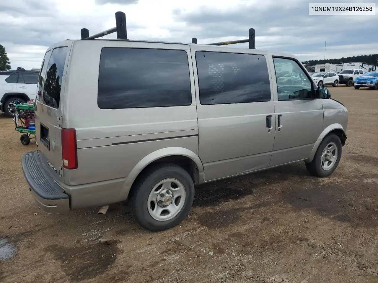 2004 Chevrolet Astro VIN: 1GNDM19X24B126258 Lot: 55644665