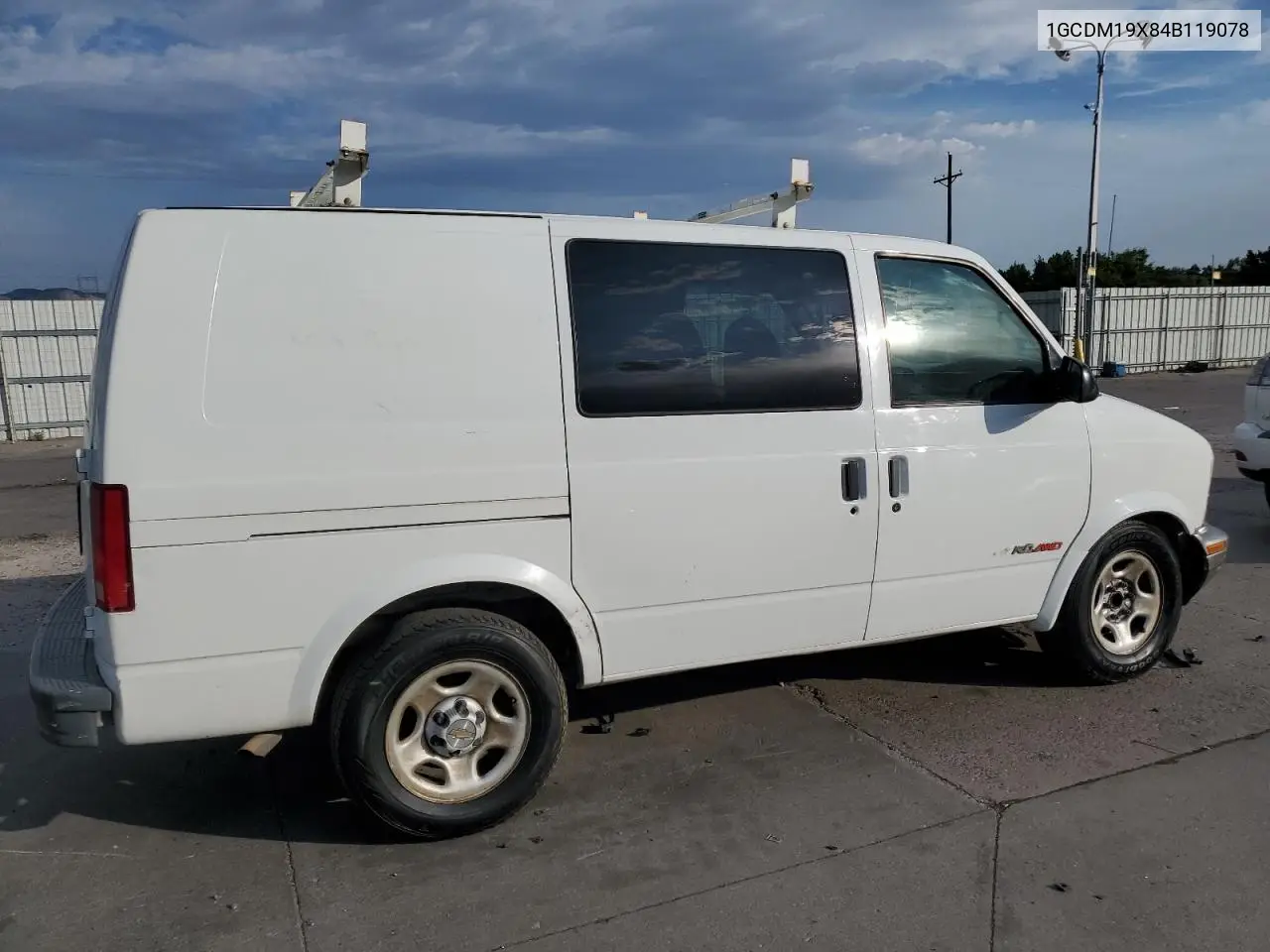 2004 Chevrolet Astro VIN: 1GCDM19X84B119078 Lot: 64399235