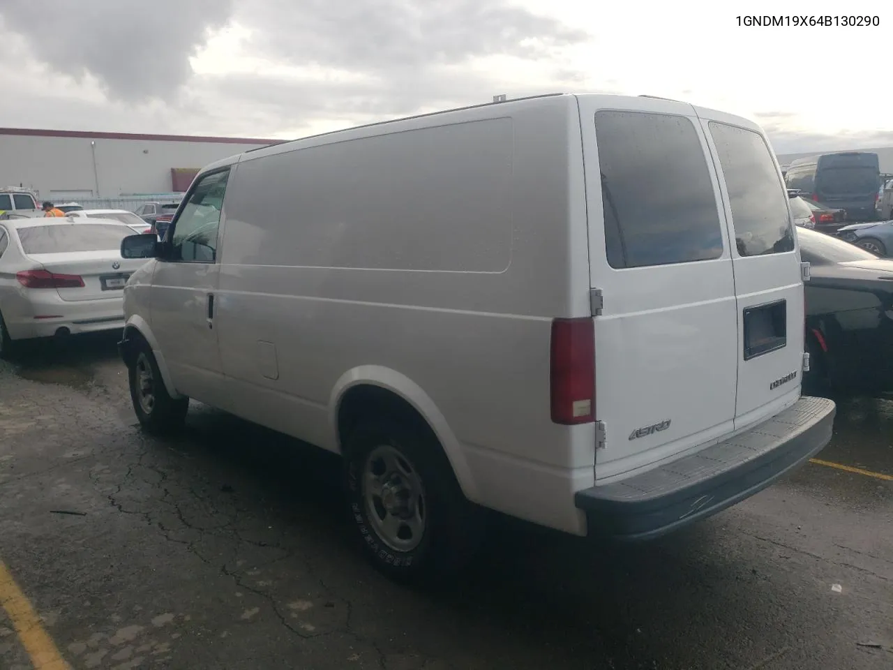 2004 Chevrolet Astro VIN: 1GNDM19X64B130290 Lot: 81184664
