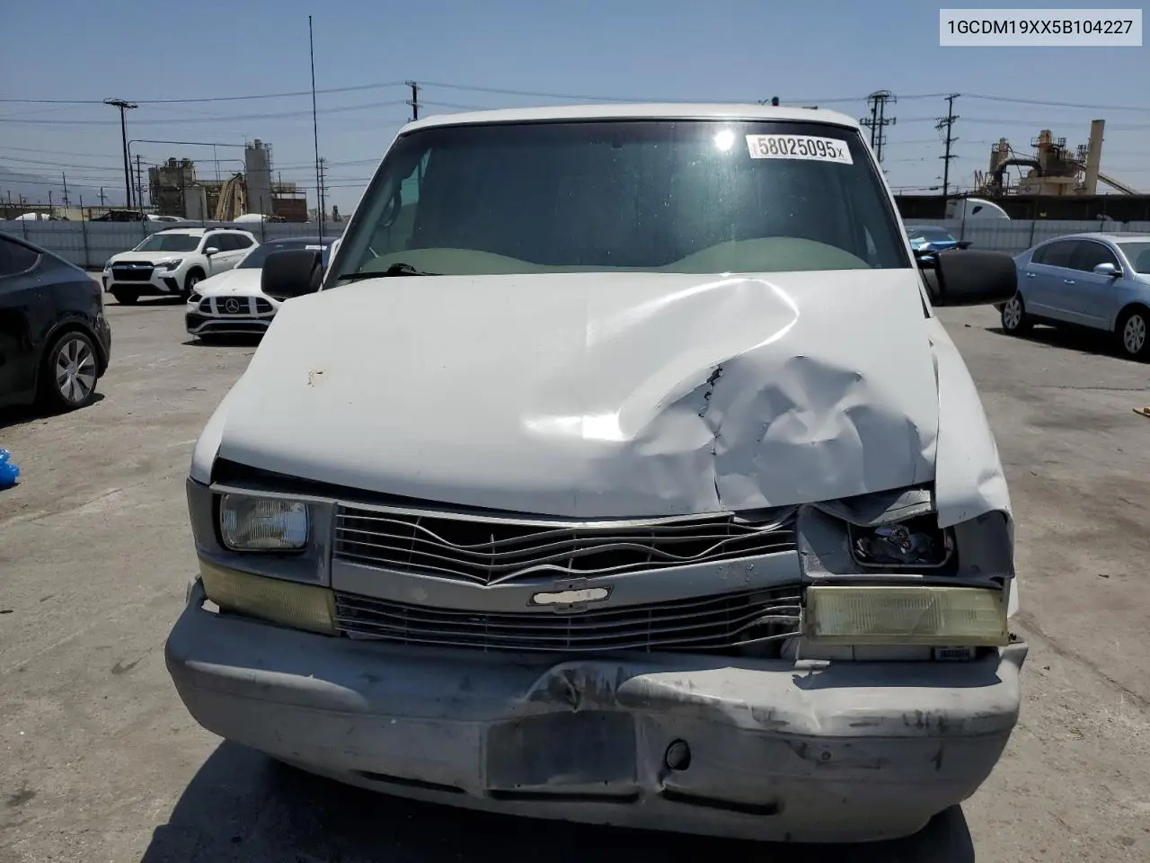 2005 Chevrolet Astro VIN: 1GCDM19XX5B104227 Lot: 58025095