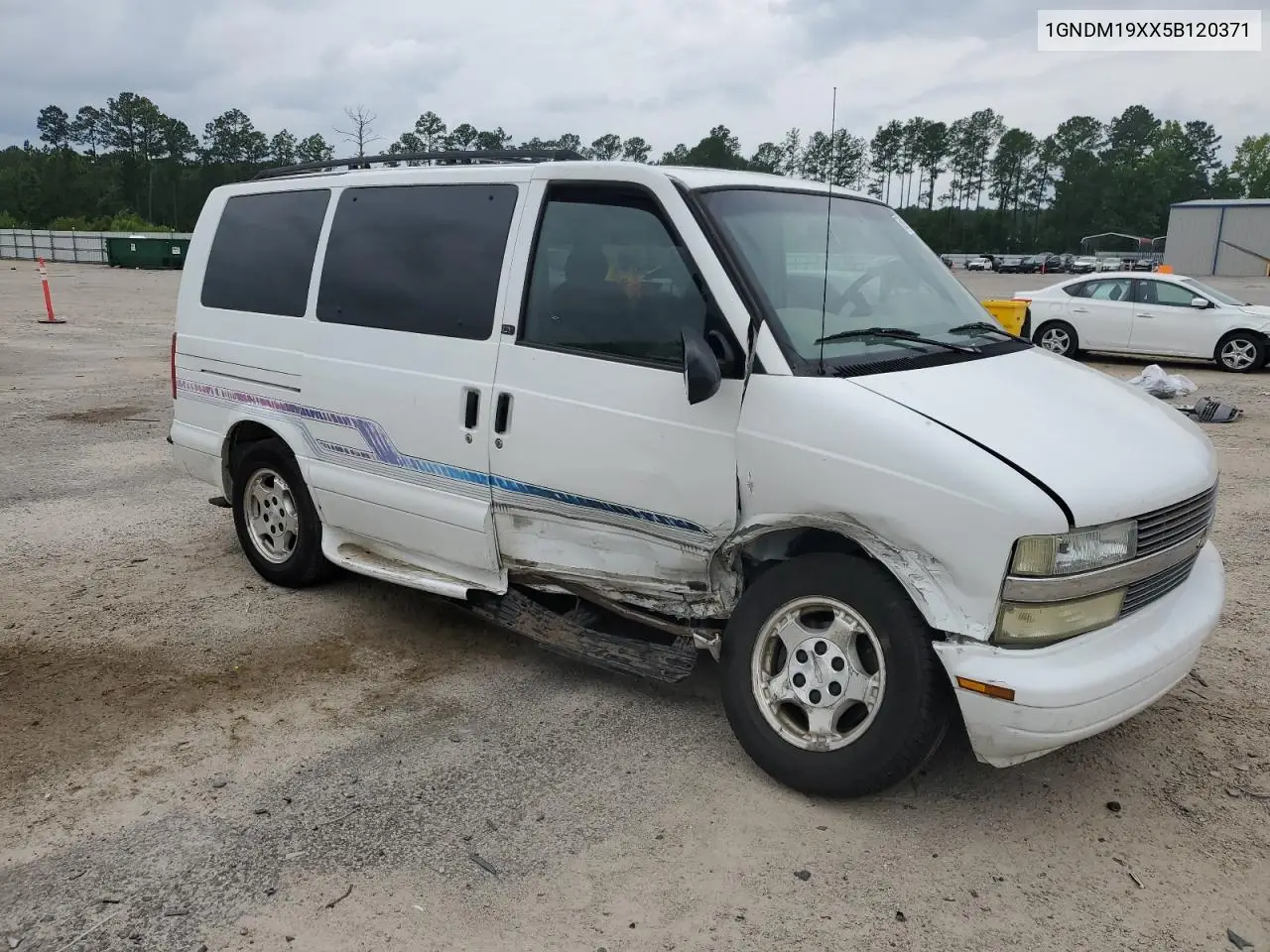 2005 Chevrolet Astro VIN: 1GNDM19XX5B120371 Lot: 59391455
