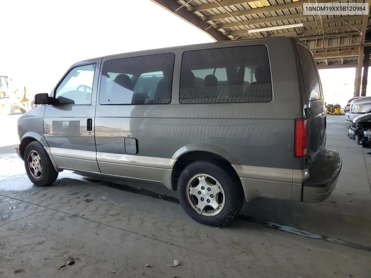 2005 Chevrolet Astro VIN: 1GNDM19XX5B120984 Lot: 59742185