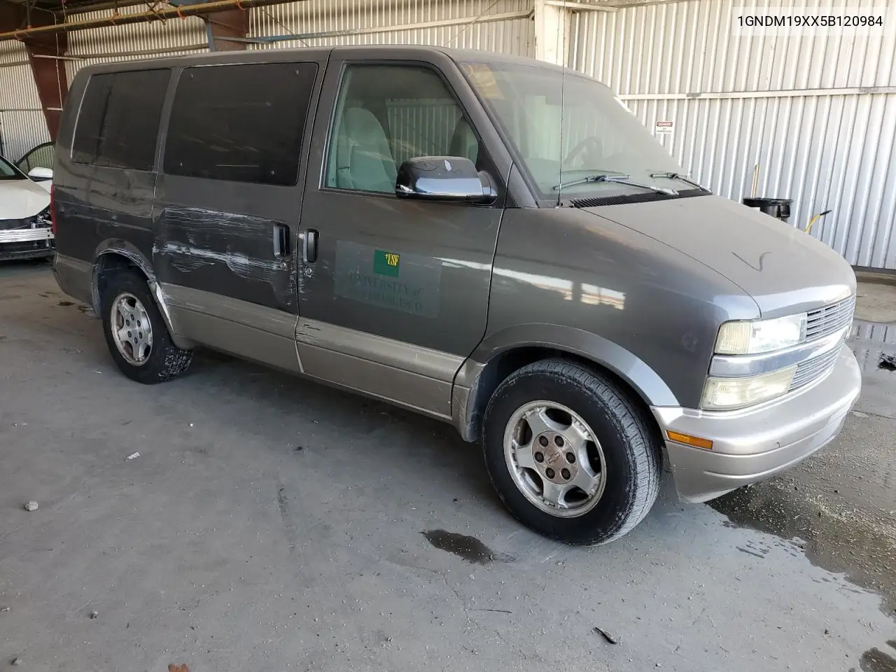 2005 Chevrolet Astro VIN: 1GNDM19XX5B120984 Lot: 59742185
