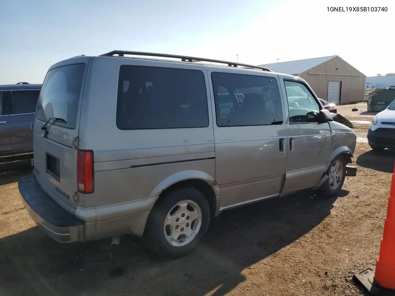 2005 Chevrolet Astro VIN: 1GNEL19X85B103740 Lot: 61284885