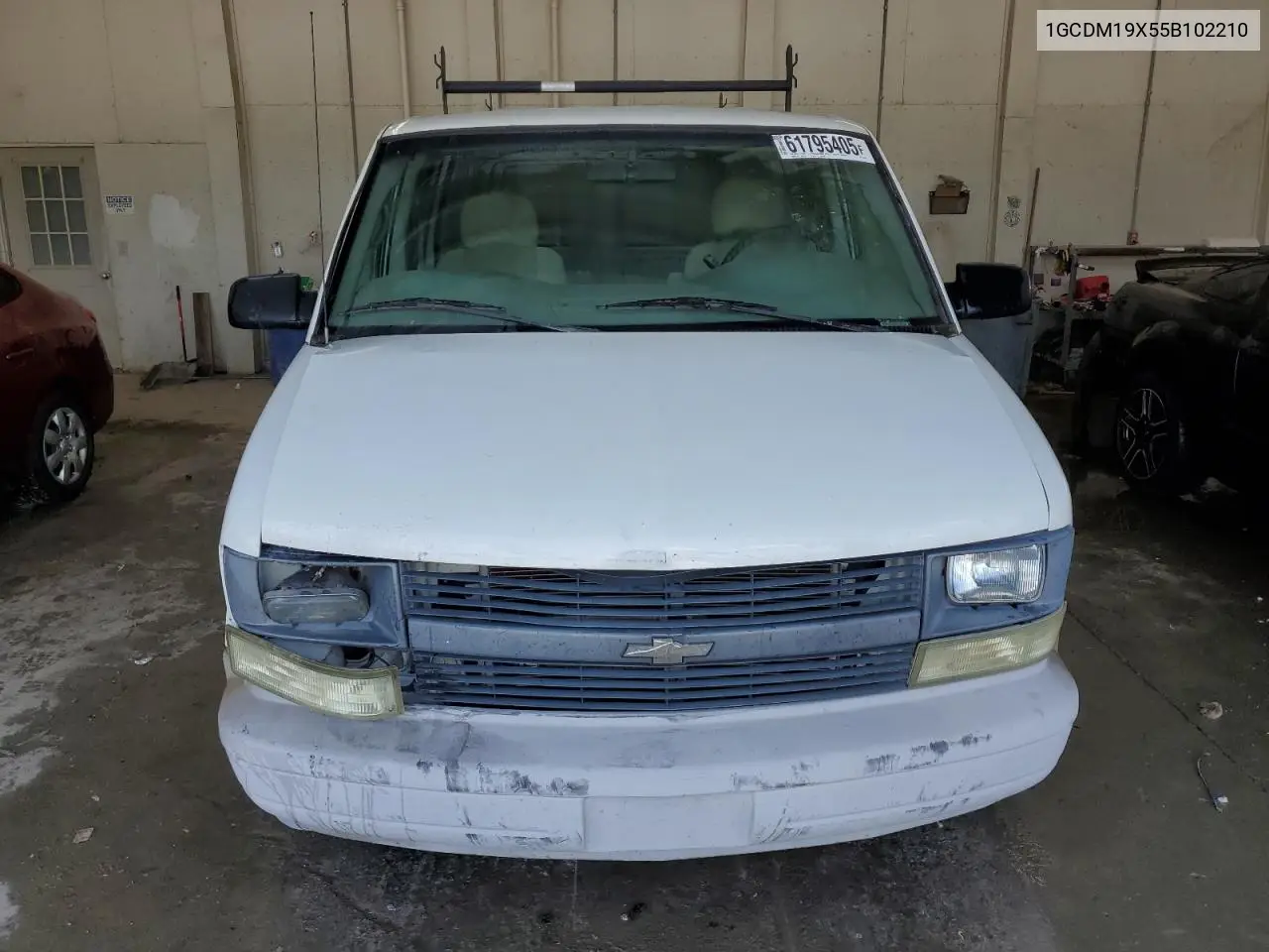 2005 Chevrolet Astro VIN: 1GCDM19X55B102210 Lot: 61795405