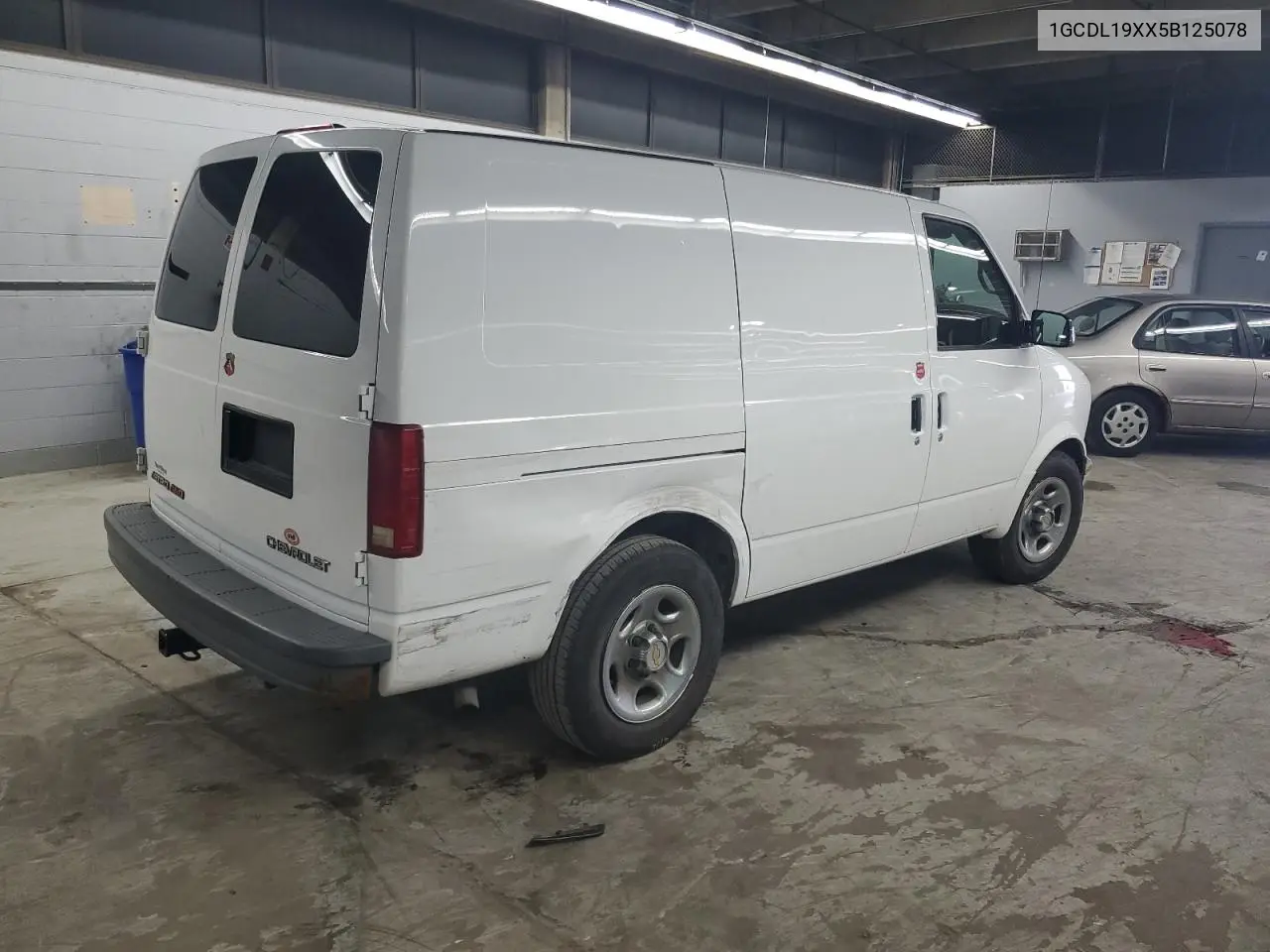 2005 Chevrolet Astro VIN: 1GCDL19XX5B125078 Lot: 63672475