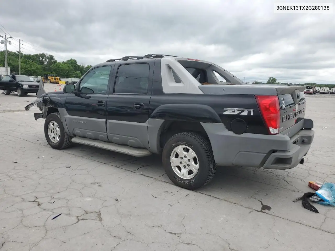 2002 Chevrolet Avalanche K1500 VIN: 3GNEK13TX2G280138 Lot: 55853535