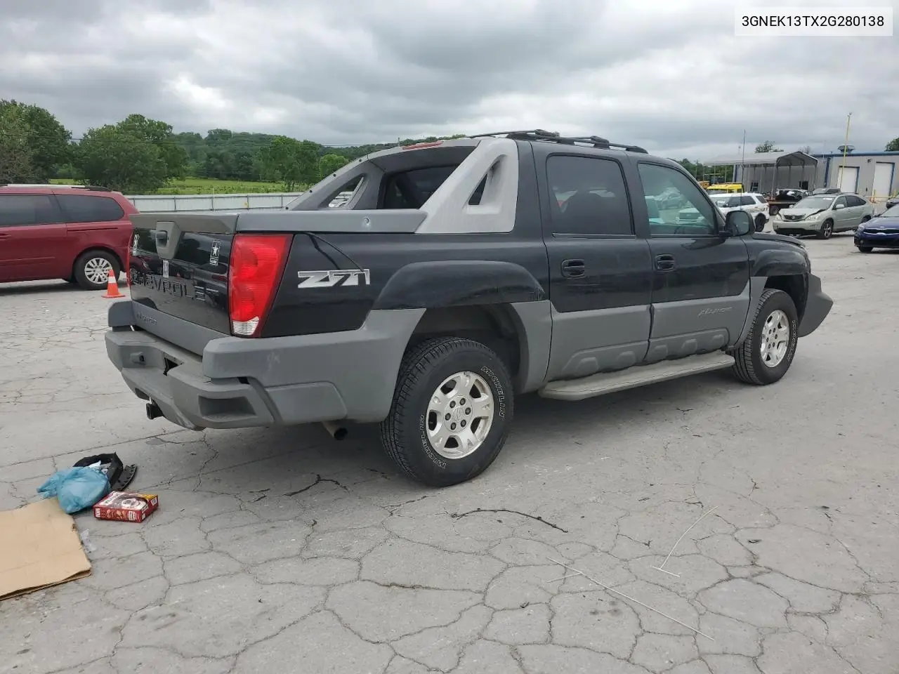 2002 Chevrolet Avalanche K1500 VIN: 3GNEK13TX2G280138 Lot: 55853535