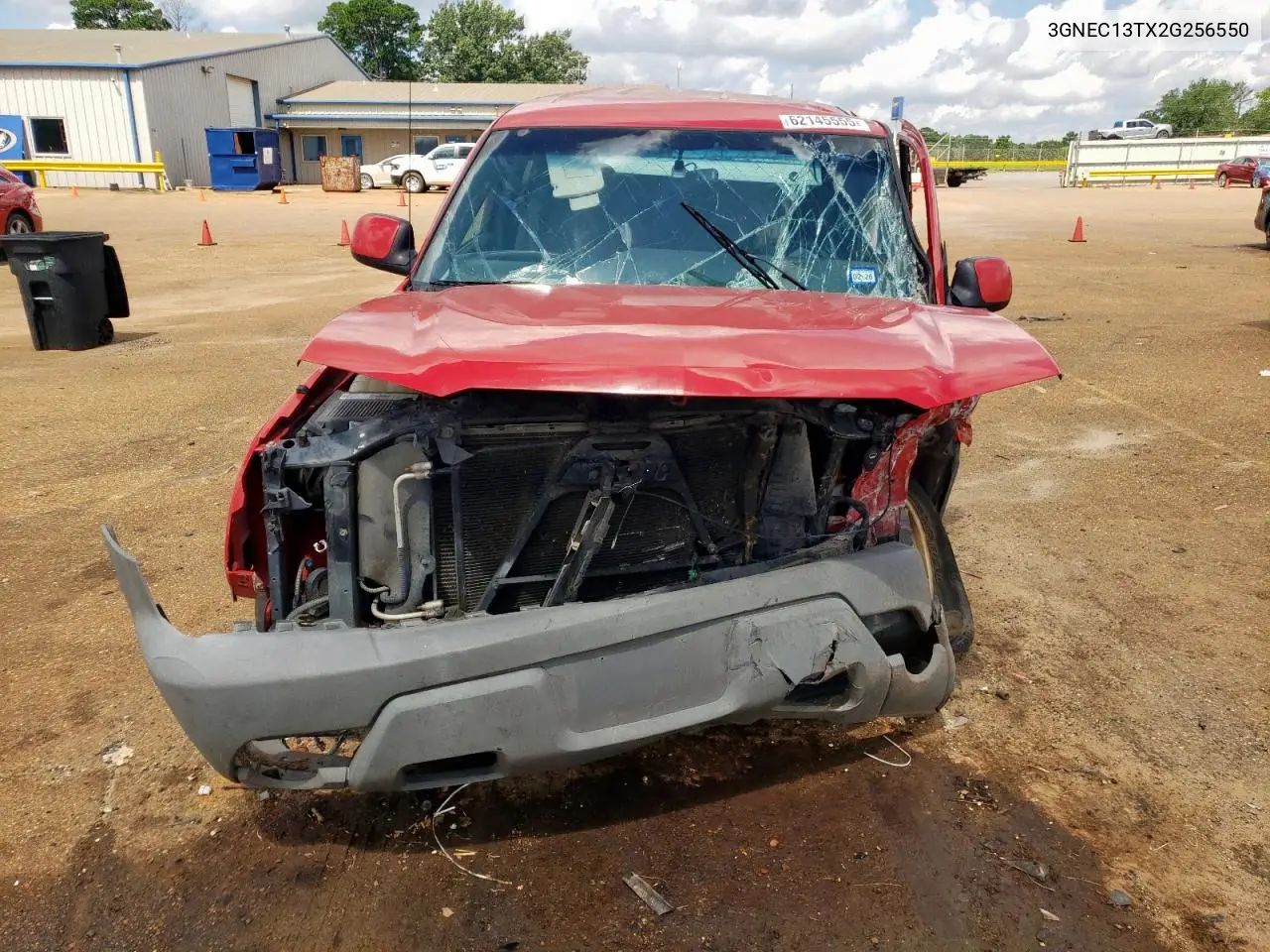 2002 Chevrolet Avalanche C1500 VIN: 3GNEC13TX2G256550 Lot: 62145555