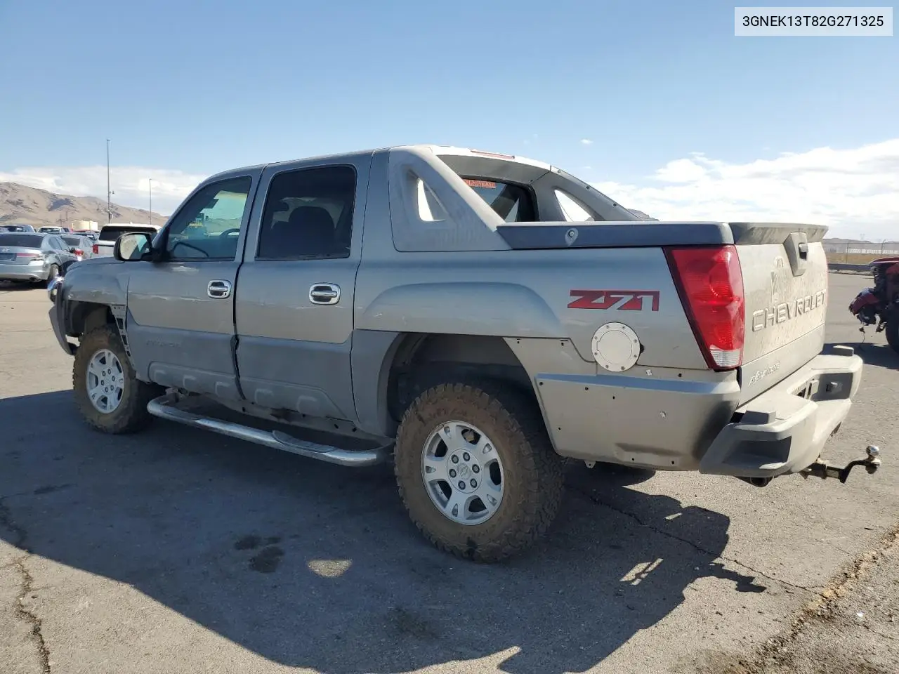 2002 Chevrolet Avalanche K1500 VIN: 3GNEK13T82G271325 Lot: 65598225