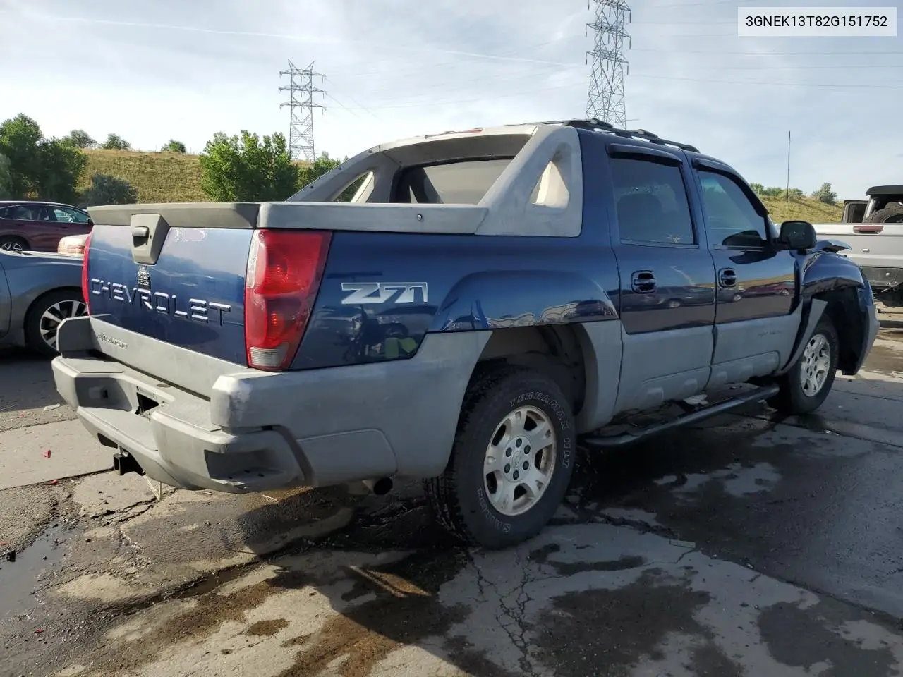 2002 Chevrolet Avalanche K1500 VIN: 3GNEK13T82G151752 Lot: 65646975