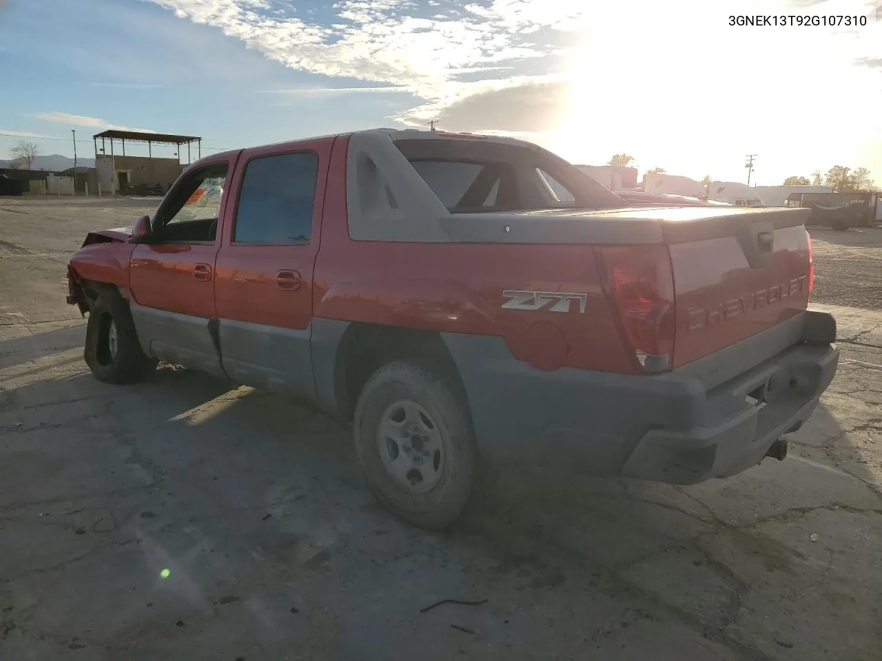 2002 Chevrolet Avalanche K1500 VIN: 3GNEK13T92G107310 Lot: 81850124