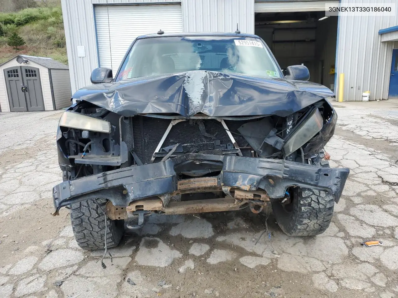 2003 Chevrolet Avalanche K1500 VIN: 3GNEK13T33G186040 Lot: 52951415