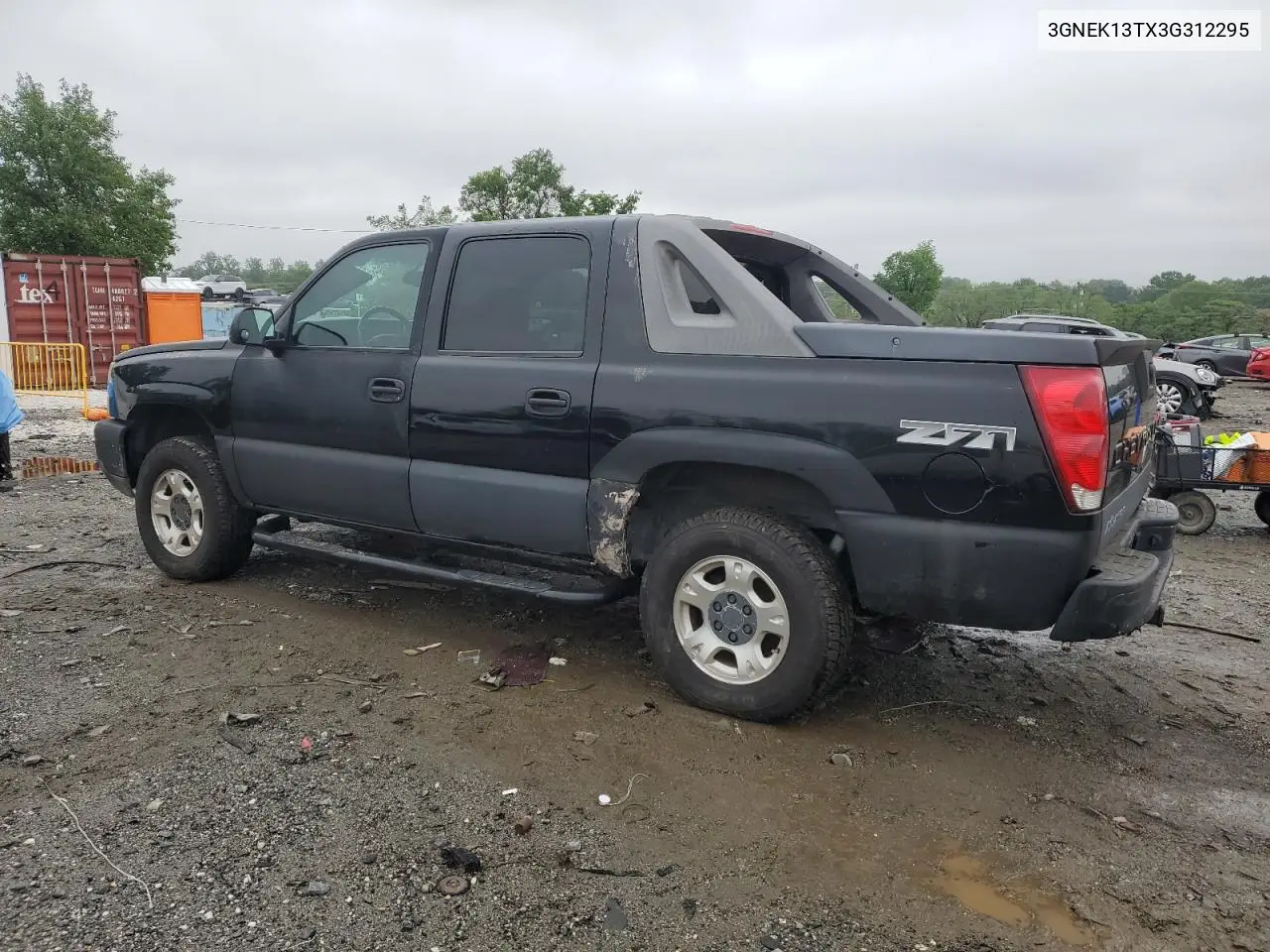 2003 Chevrolet Avalanche K1500 VIN: 3GNEK13TX3G312295 Lot: 57110915