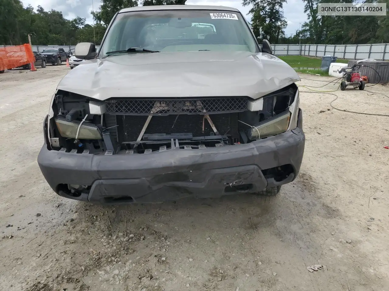2003 Chevrolet Avalanche C1500 VIN: 3GNEC13T13G140204 Lot: 63064735