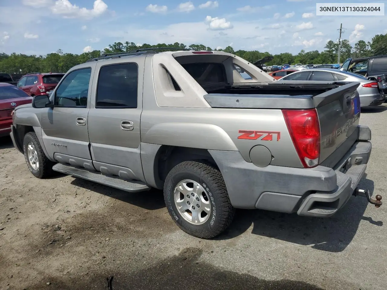 2003 Chevrolet Avalanche K1500 VIN: 3GNEK13T13G324044 Lot: 65332345