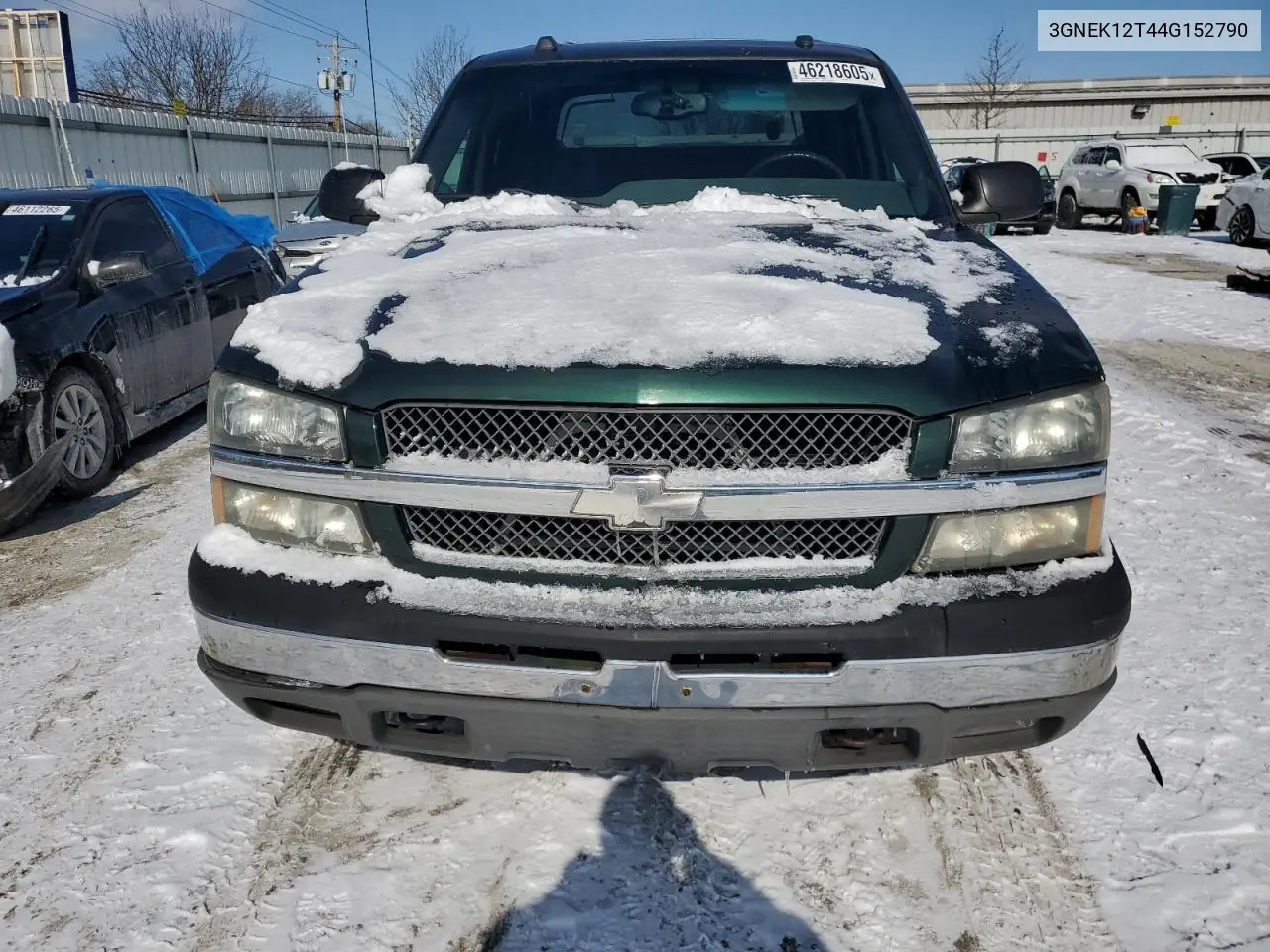 2004 Chevrolet Avalanche K1500 VIN: 3GNEK12T44G152790 Lot: 46218605