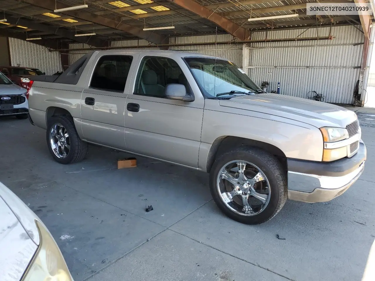 2004 Chevrolet Avalanche C1500 VIN: 3GNEC12T04G210939 Lot: 65438305