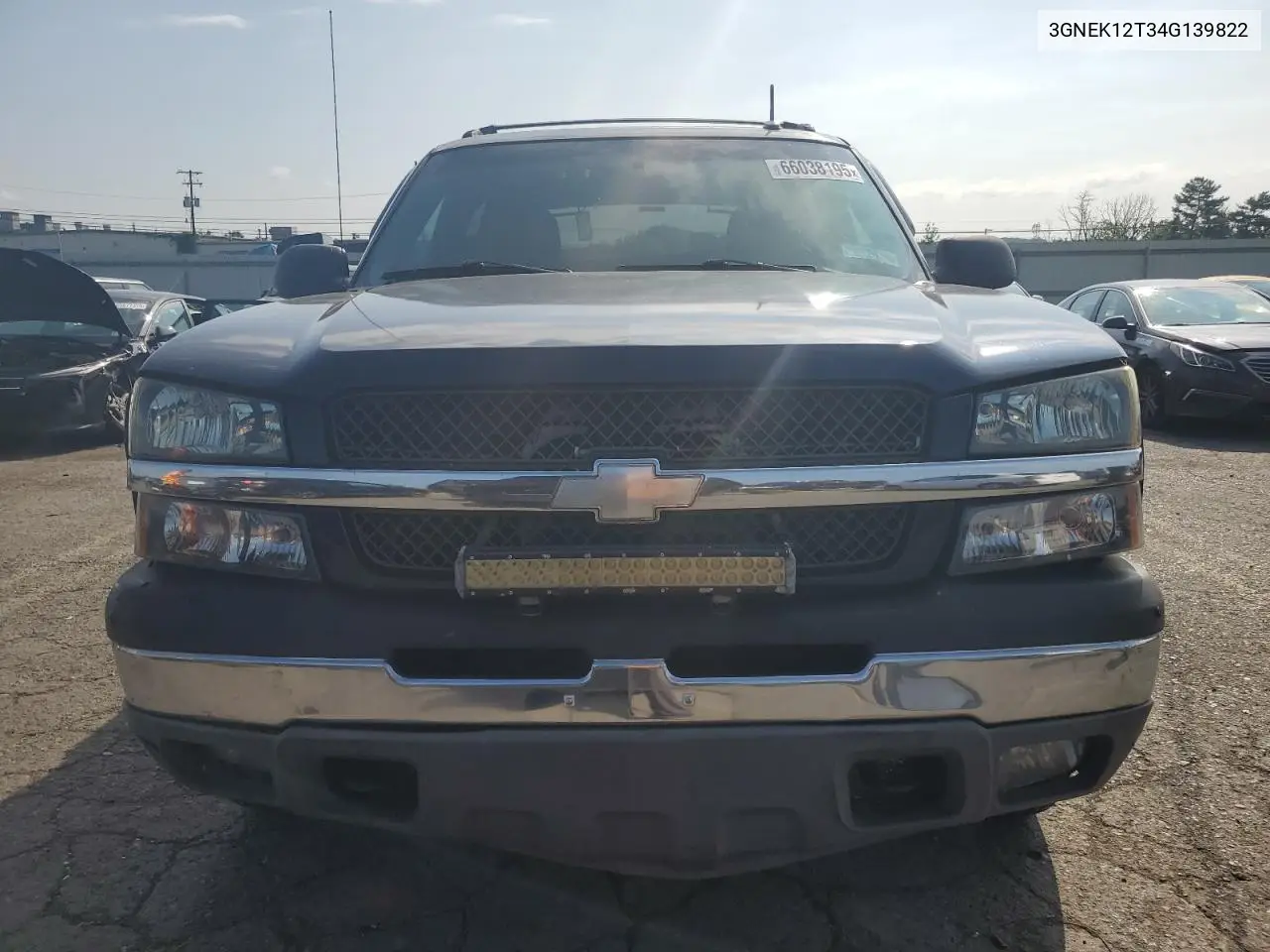 2004 Chevrolet Avalanche K1500 VIN: 3GNEK12T34G139822 Lot: 66038195