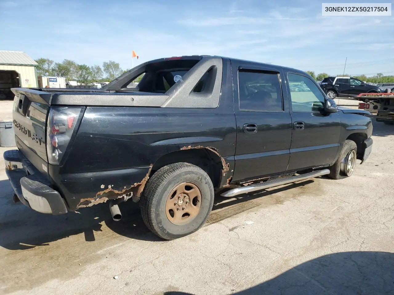 2005 Chevrolet Avalanche K1500 VIN: 3GNEK12ZX5G217504 Lot: 56369845