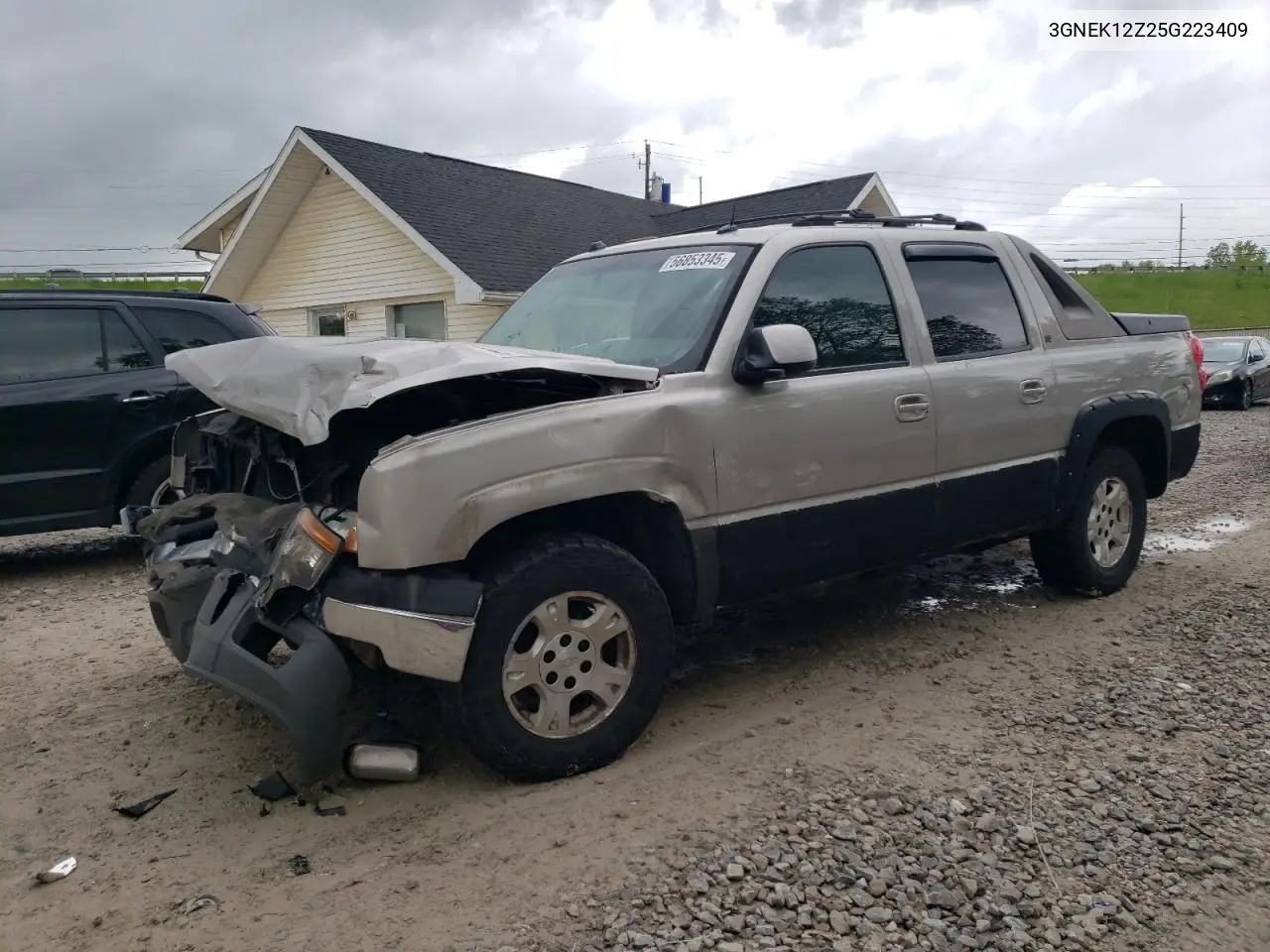 2005 Chevrolet Avalanche K1500 VIN: 3GNEK12Z25G223409 Lot: 56853345