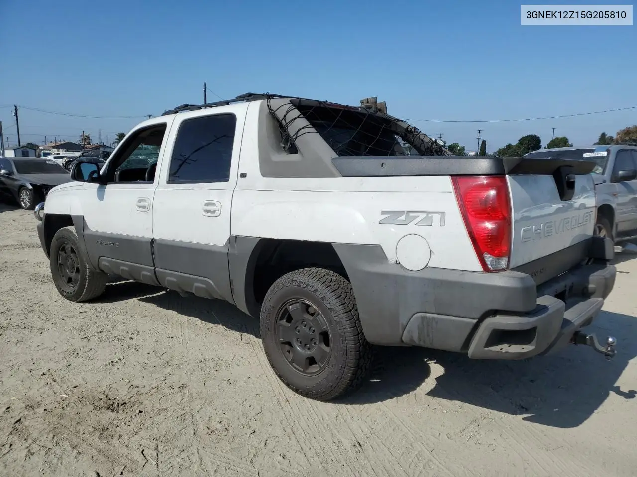 2005 Chevrolet Avalanche K1500 VIN: 3GNEK12Z15G205810 Lot: 62230515