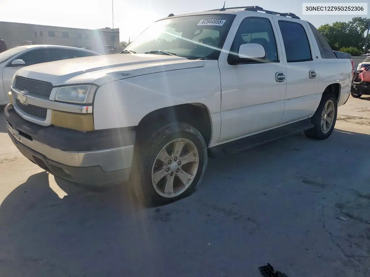 2005 Chevrolet Avalanche C1500 VIN: 3GNEC12Z95G252306 Lot: 62844955